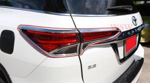 Накладки на задние фонари хромированные для Toyota Fortuner Suv 2015-